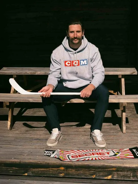 Сувенирная мини-клюшка SECRET MINI 2025